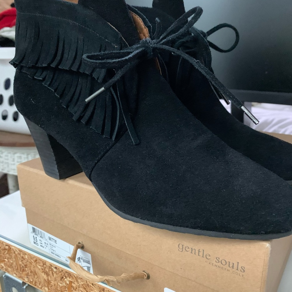 Gentle Souls fringed bootie, 9.5